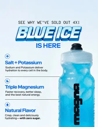 Magna reklamı: Blue Ice is here, Salt + Potassium, Triple Magnesium, Natural Flavor maddeleri ve mavi şişe
